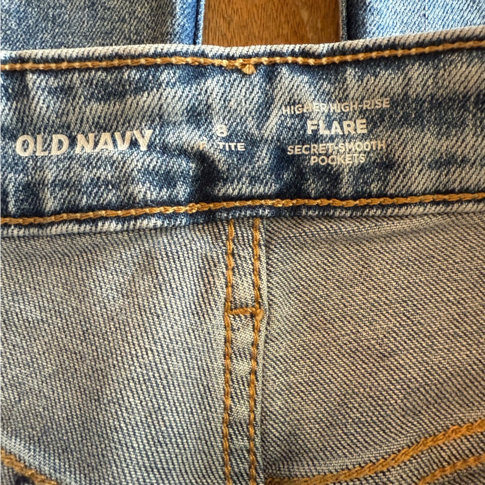 OLD NAVY Higher High-Rise Flare Women’s Blue Jeans Secret Smooth Pockets Sz 8P - Picture 6 of 14